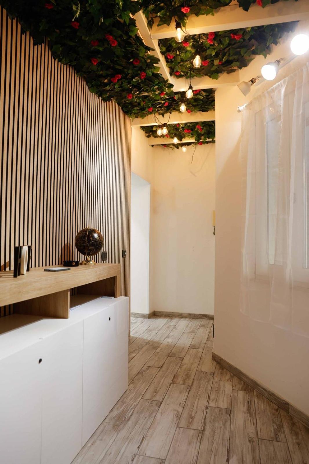Stay In The Heart Of Salerno - Near The Duomo "La Finestra Sul Borgo" Exterior foto